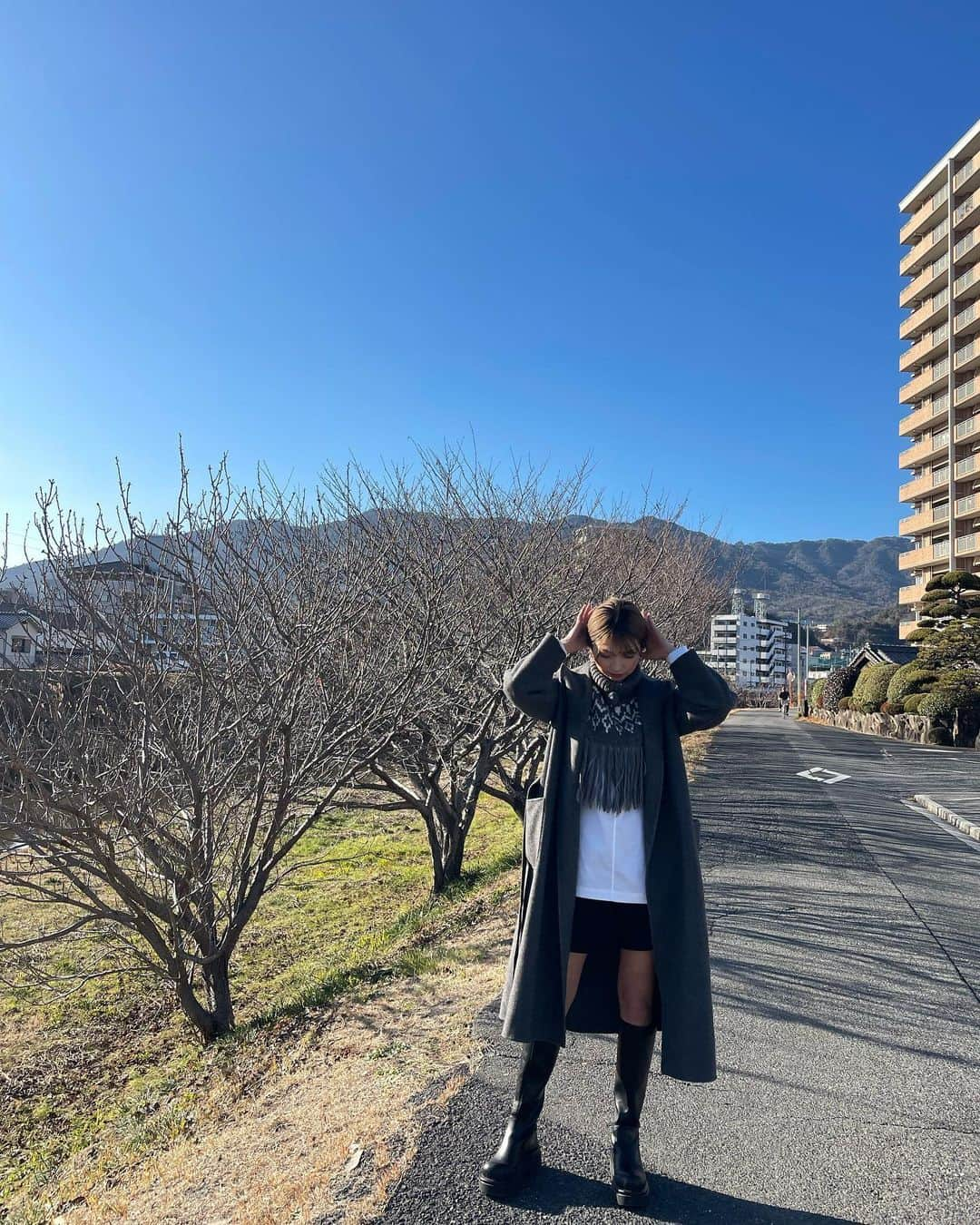 越雲みなみさんのインスタグラム写真 - (越雲みなみInstagram)「.  突然のみなみ私服🤳  #最近寒いね #風邪には気をつけましょう #健康第一」1月27日 21時47分 - koshikumominami_official