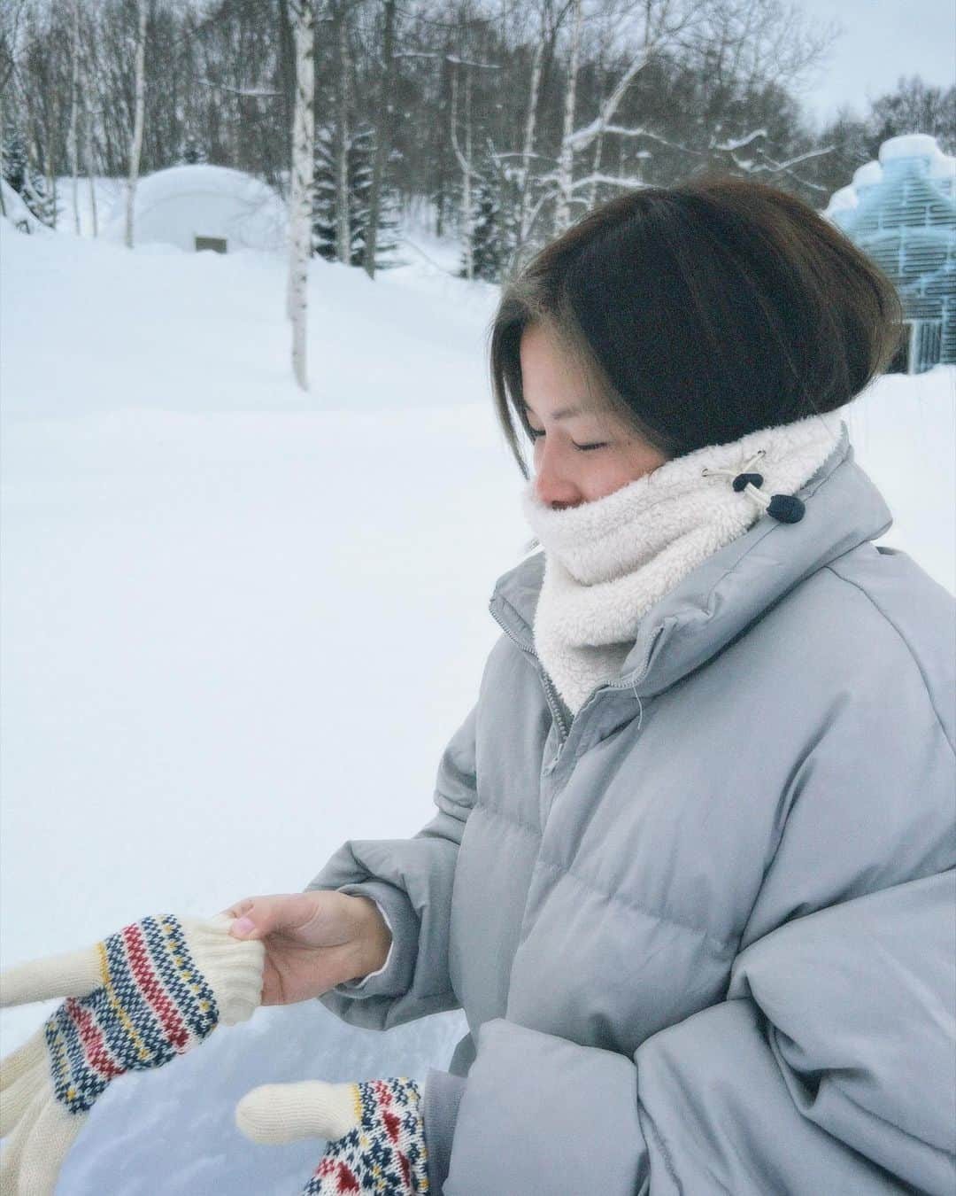 浅倉カンナさんのインスタグラム写真 - (浅倉カンナInstagram)「大好きな北海道。 芸森ワーサムさんのホテルに泊まりました！ 部屋にサウナついてて雪の中で外気浴。 外にはテントサウナもあって、最高の癒し空間でした🥹❄️ また絶対行く。 皆さんありがとうございました✨ @geimori_w_awesome  #芸森ワーサム #北海道 #サウナ」1月27日 16時22分 - a_kanna_