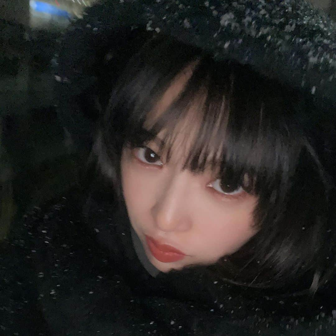 江夏詩織のインスタグラム：「雪！！☃️」