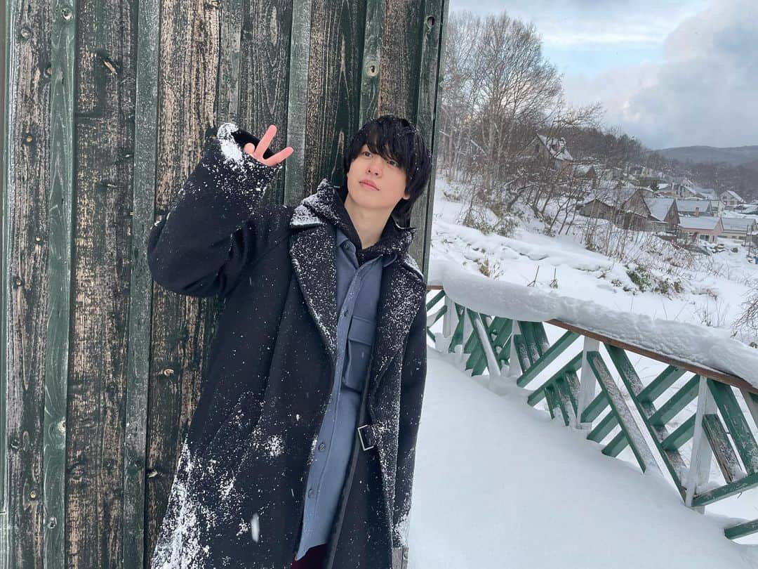 吉田右京のインスタグラム：「雪。」