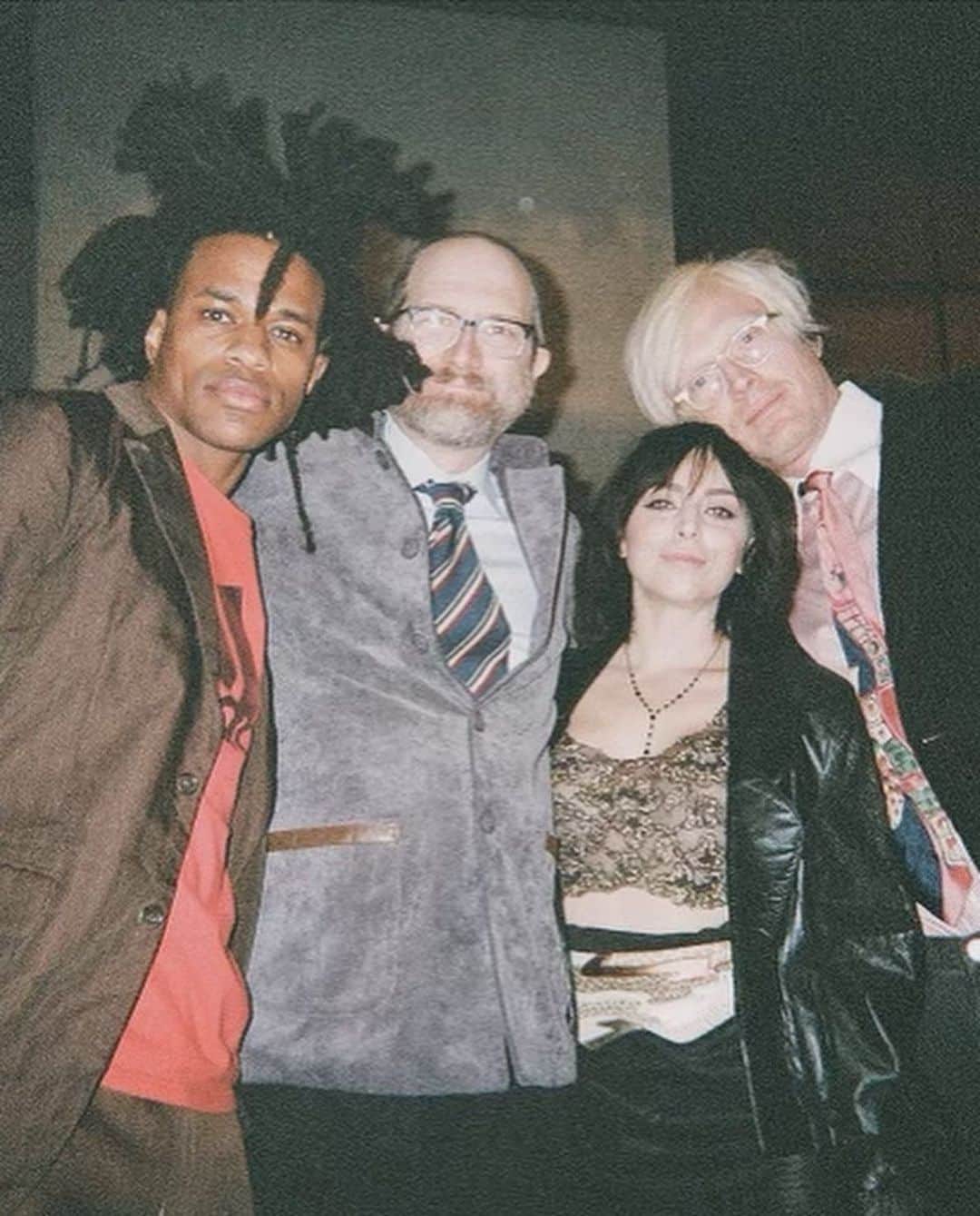 ポール・ベタニーさんのインスタグラム写真 - (ポール・ベタニーInstagram)「The cast of #TheCollaborationPlay 📸 Only 2 weeks left to see this thrilling Broadway premiere about the unlikely partnership between two legendary artists, Andy Warhol and Jean-Michel Basquiat. Tickets: TheCollaborationBroadway.com  Costumes & Scenery by @annafleischle」1月28日 7時02分 - paulbettany