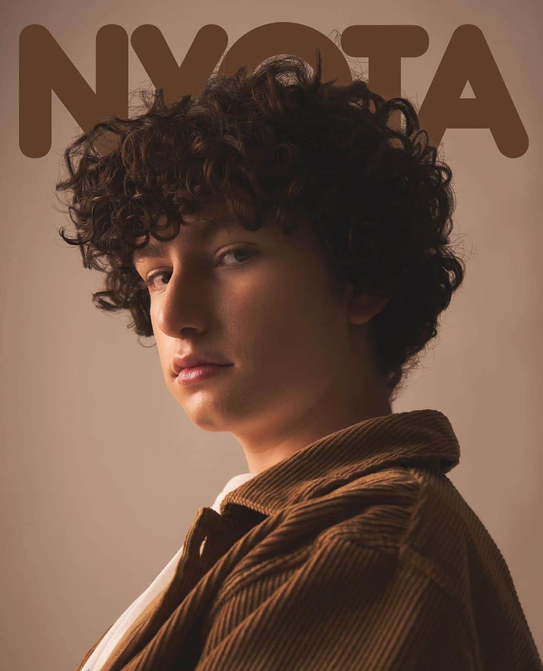 オーガスト・マトゥーロのインスタグラム：「NYOTA Magazine January digital cover @nyotamagazine   Shot by @matt_kallish  Hair/Makeup @makeup_by_kristine_  Haircut @_hairbylaurie  Interview by @_carol_wright  Styled by @matt_kallish & @bear   Interview link in NYOTA bio」