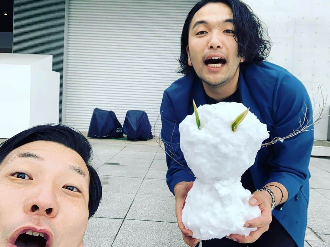 田渕章裕のインスタグラム：「盛ダルマ作りました⛄️✨  ちゃっぴー❄️❄️❄️✨」