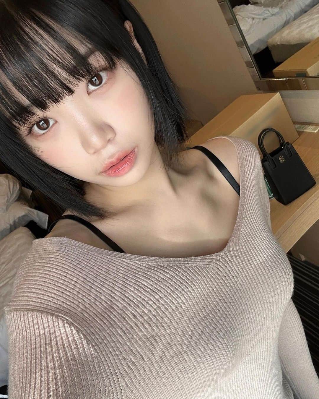 キム・チェウォンのインスタグラム：「🤍」