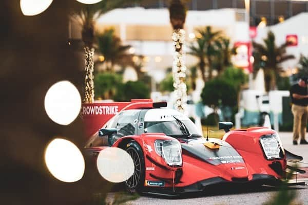 エステバン・グティエレスのインスタグラム：「Getting ready for tomorrow’s Rolex24 race at Daytona. Tune in at 1:40 pm EST. 🏁」