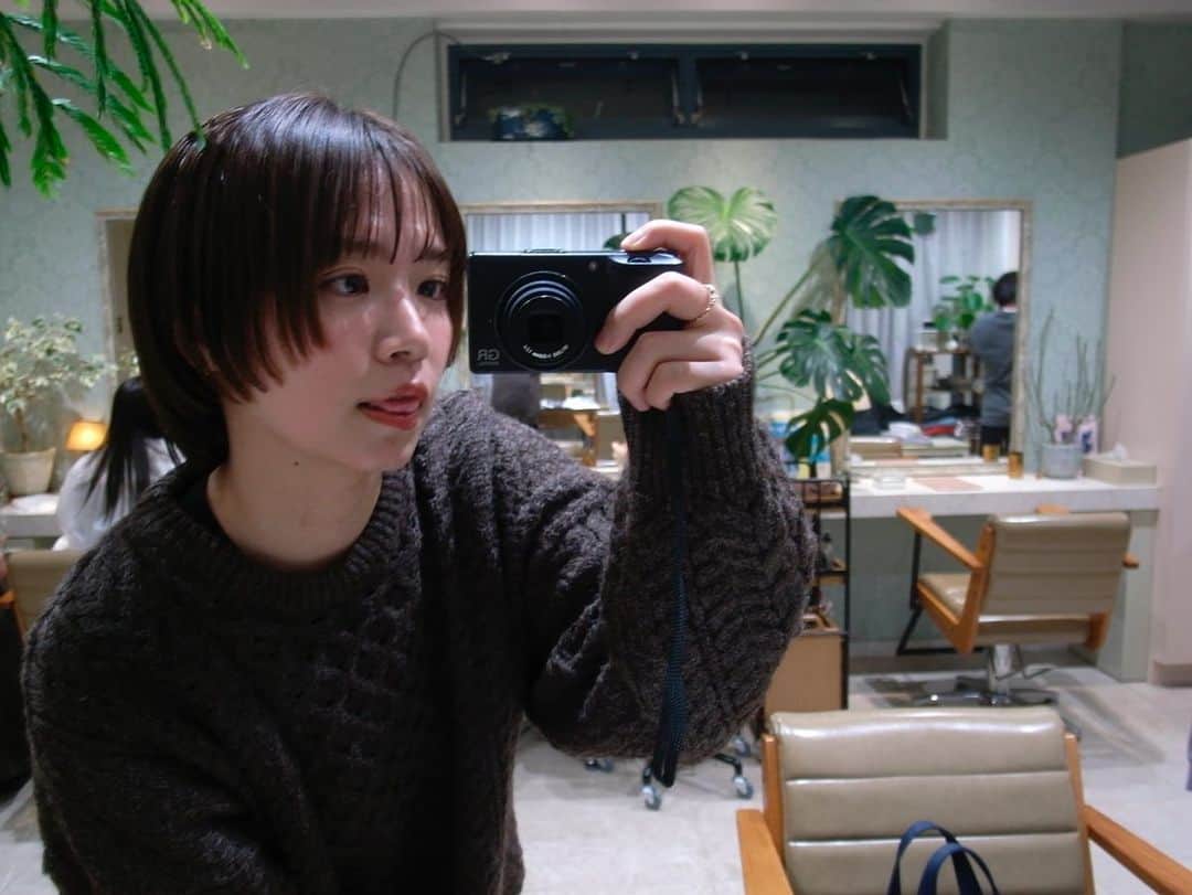 菜乃花のインスタグラム：「久々に前髪きりました！」