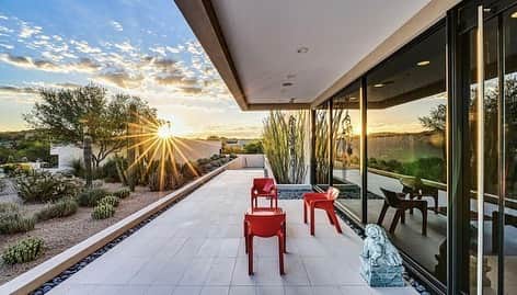 ブリージャ・ラーソンさんのインスタグラム写真 - (ブリージャ・ラーソンInstagram)「This…🤩 (scroll through)   I am so elated to start the process of selling my clients’ incredible home!   The Bradley Residence is one of the most beautifully simplistic and contemporary designed homes built with such premium architecture, function, and integrity I have seen, with breathtaking views that demand me to stop and appreciate every single time I have the opportunity to be there.  The wonderful memories I already have tied to this home and incredible family make this very important to me! The serene and peaceful atmosphere that this home provides to everyone that has had the pleasure being there is second to none! I am excited to start this process of selling this home to next contemporary enthusiast  who will enjoy this rare gem of artistic mastery that the architect, Michael P Johnson (last picture) designed as much as they did❤️  All interested buyers, please feel free to DM for more information.  #contemporaryhome #michaelpjohnson #homeofbradley #scottsdale #launchrealestate #contemporaryrealestate #az #azrealestate #desertlandscape #zen」1月28日 13時00分 - breejalarson