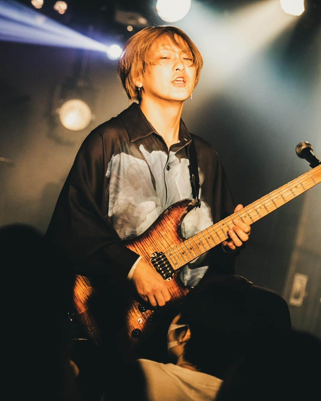 Ayata（あやたーん）さんのインスタグラム写真 - (Ayata（あやたーん）Instagram)「2023.1.18 渋谷CLUB CRAWL 「SUPER YAVAI BROTHERS」  ヤバブラ1日目！ 来てくれたみんなサンキュー！  Photo by @mnmy_0073  #渋谷CLUBCRAWL  #ヤバブラ #voisquarecat #ぼいすく #ライブ #バンド #ライブバンド #ロックバンド #邦ロック #ライブ写真」1月29日 2時50分 - ayata_vsc