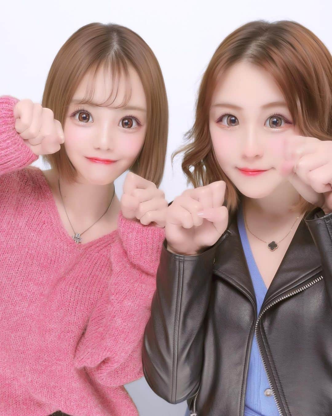 大石 沙南のインスタグラム：「載せようと思ったら数ヶ月経ってた👶🏼🫶🏻🫶🏻  2人とも動物アレルギーだけどペットカフェ行った日🐶 ふたりはプリキュアMax Heartだおん👶🏼❣️」