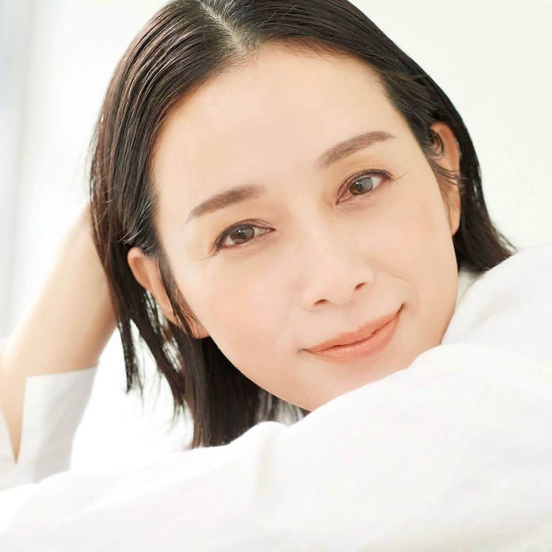 竹中友紀子のインスタグラム：「#出演情報   お知らせしていました  NHKプレミアムドラマ 「我らがパラダイス」  明日1/29(日)夜10時〜 第4話  に出演させていただきます！  ぜひぜひご覧ください^ ^」