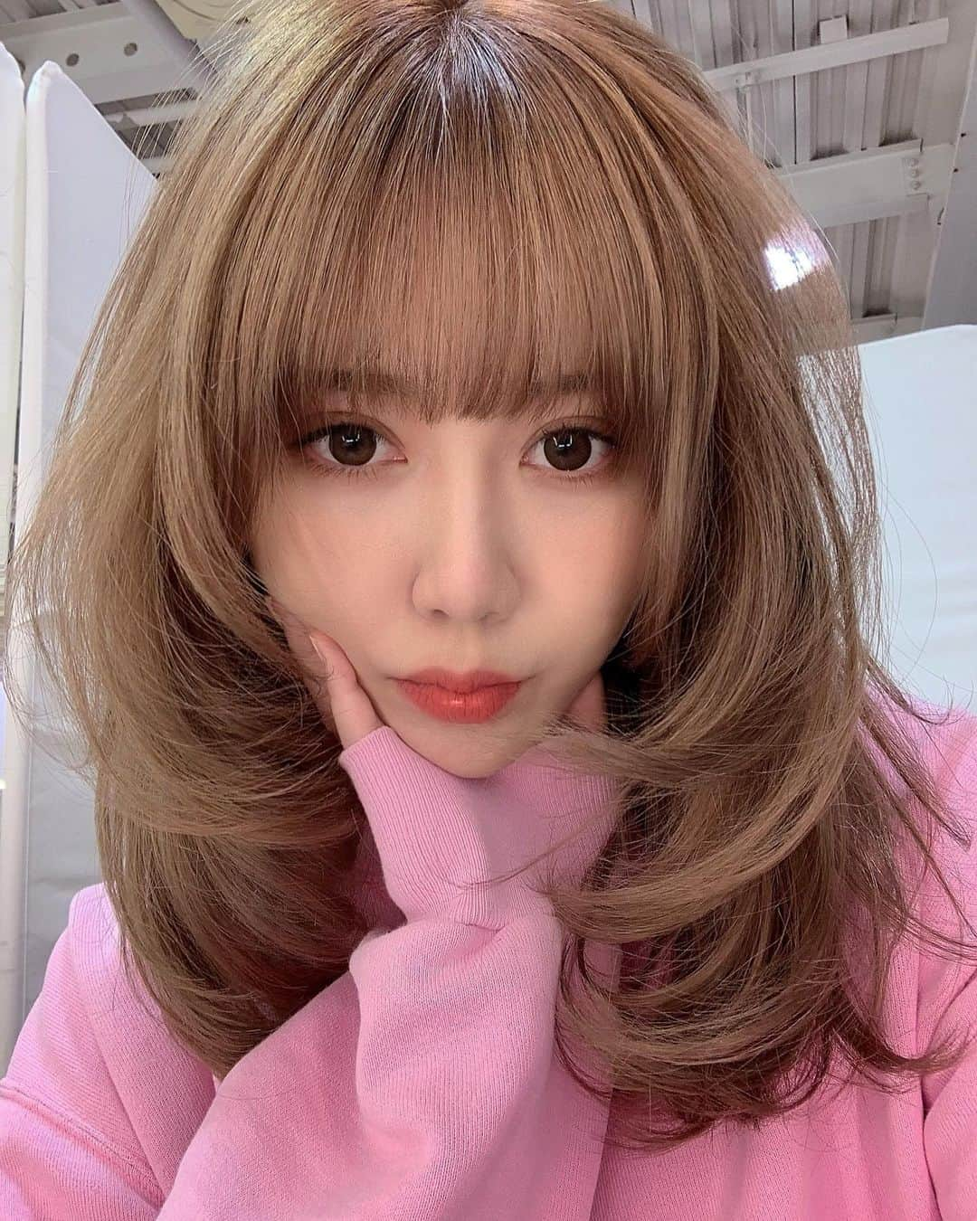 MACOのインスタグラム：「💘after New hair😫💘🥰💓💖♥️」