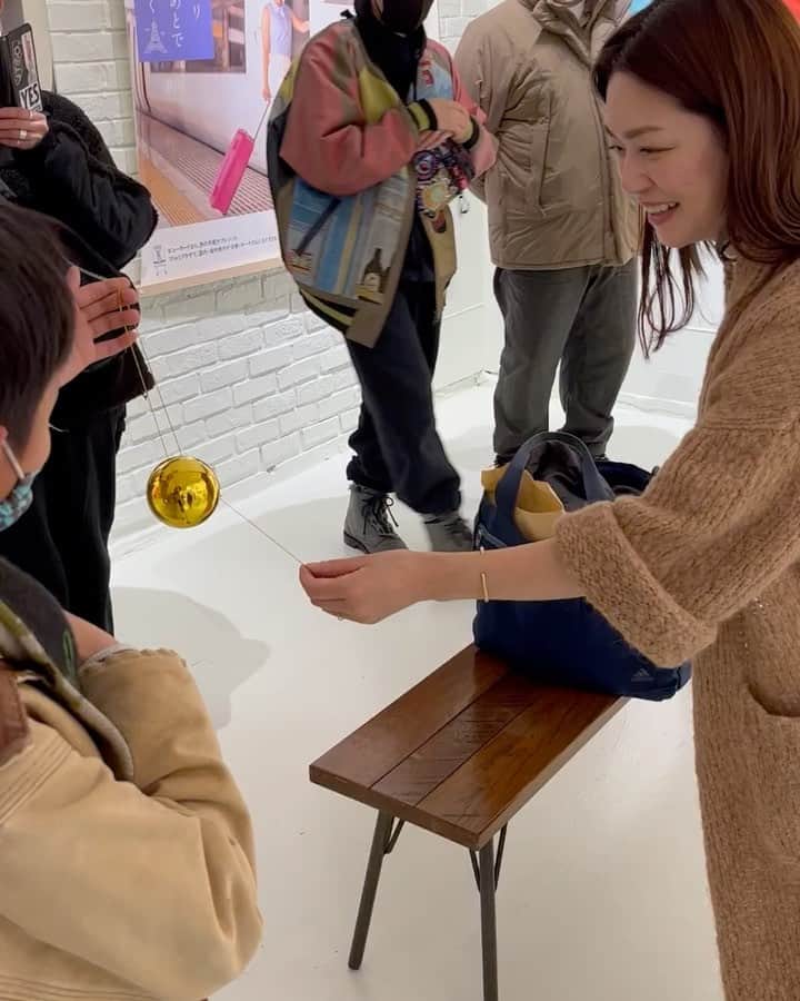 加藤紀子のインスタグラム：「本日、歌手デビュー30周年記念イベント「カトノリマルシェ」にお運び頂いた皆様、本当にありがとうございました。 ようやくお会い出来たこと、心より感謝いたします！  ラスト明日一日も、お楽しみ頂けるよう 体調もお豆腐もお野菜もグッズも取り揃えてご来場、お待ち申し上げます！！  #カトノリマルシェ」