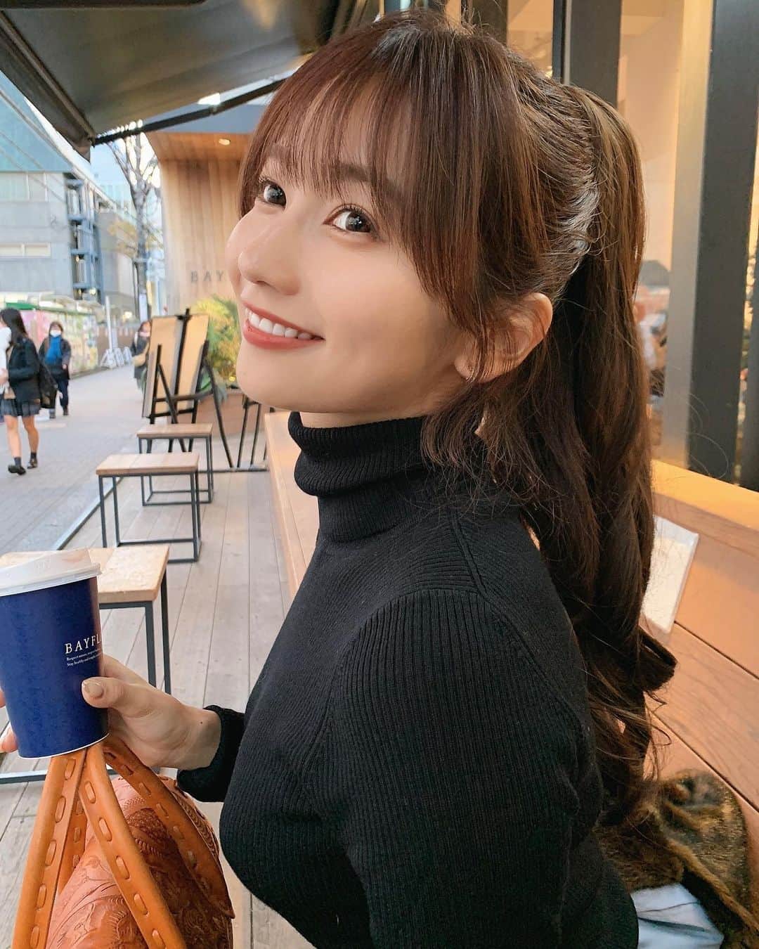 細沼紗花のインスタグラム：「.  2023年も飛躍の1年に出来ますように🐰🤍 1年間また頑張ろう♪  . #2023 #カフェ#カフェ巡り」