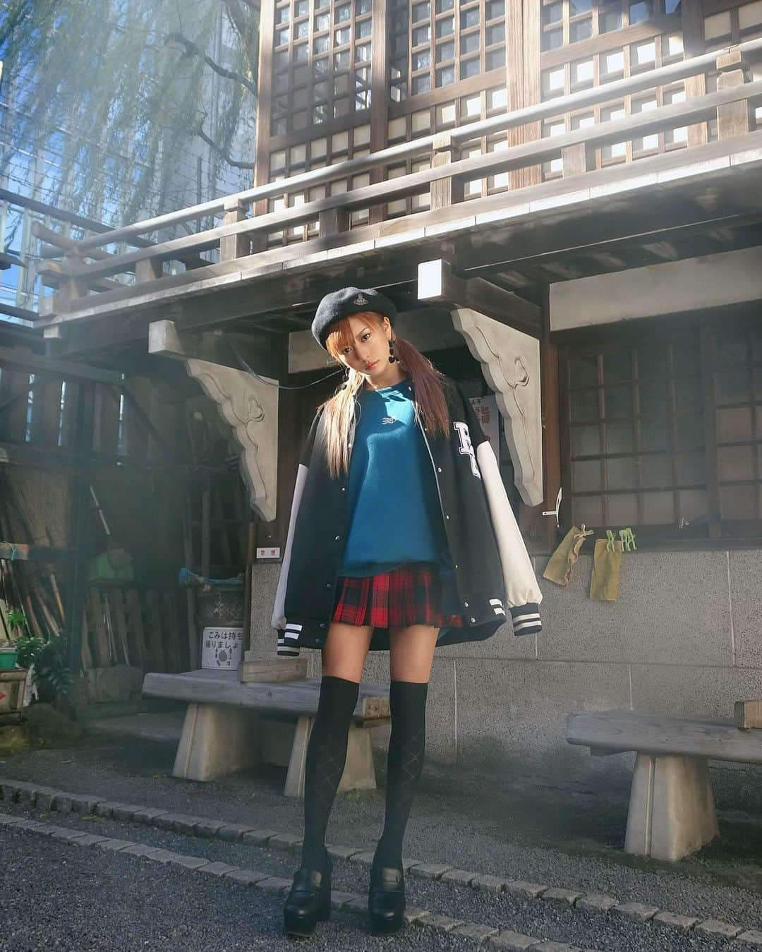 のインスタグラム：「時代はニュートロ🎞️🫧  #初詣」