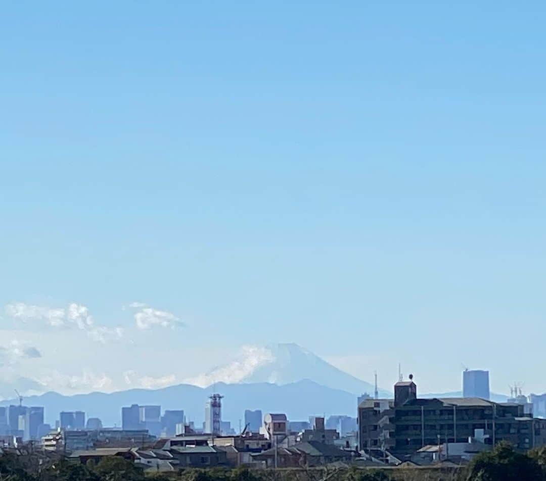 松浦新のインスタグラム：「仕事始め、富士山。ありがとう。#mtfuji」