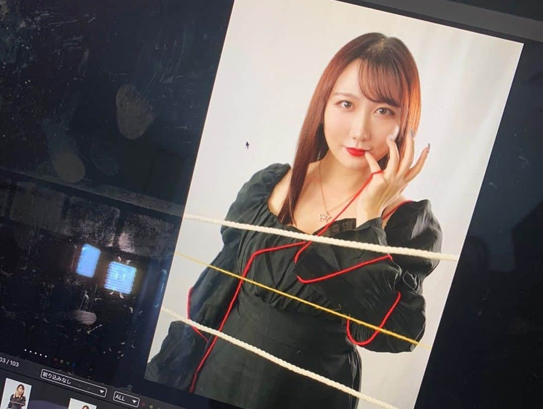 倉咲奈央さんのインスタグラム写真 - (倉咲奈央Instagram)「1/25-1/29 舞台「みんな幸せ」 下北沢B1  2023年1発目の舞台はTOMOIKEプロデュースさんに出演致します✨  追憶ベイベーでは、公演直前に出演ができなくなり悔しい思いをしましたが 今回こそ、無事に完走したいと思っております！！  そんな作品のビジュアル撮影の風景を少しお届け✨❤️‍🔥  #instagood#follome#ootd#팔로우#셀카#셀피#얼스타그램 #iapan #東京 #tokyo  ＃役者＃女優＃演品 #actor ＃映画＃舞台 #like4like #|4I # * #follow me #follow #フォロワー募集中 #フォロワー増やしたい」1月5日 15時10分 - naaaaotan