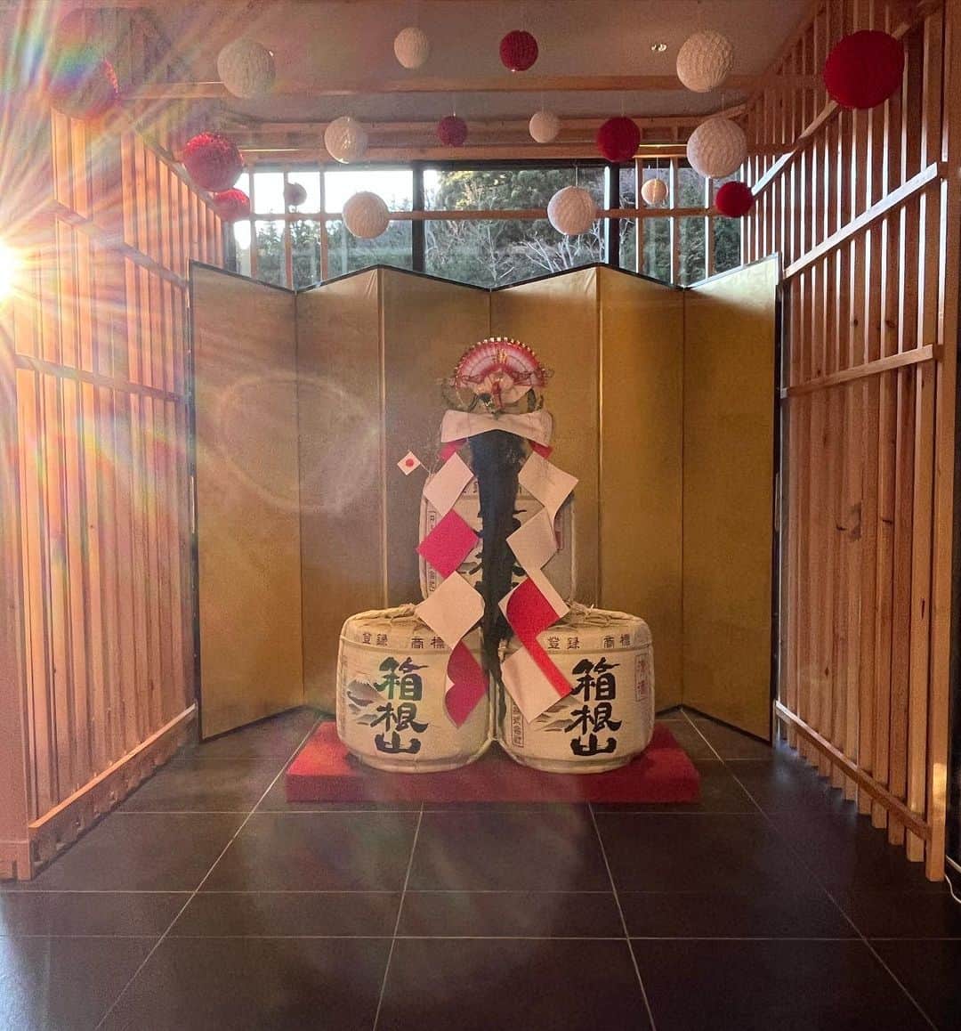 横井美穂さんのインスタグラム写真 - (横井美穂Instagram)「. 朝に撮ったらなんかすごい綺麗に 撮れちゃった笑 #2023  #箱根」1月5日 17時13分 - miho__yokoi
