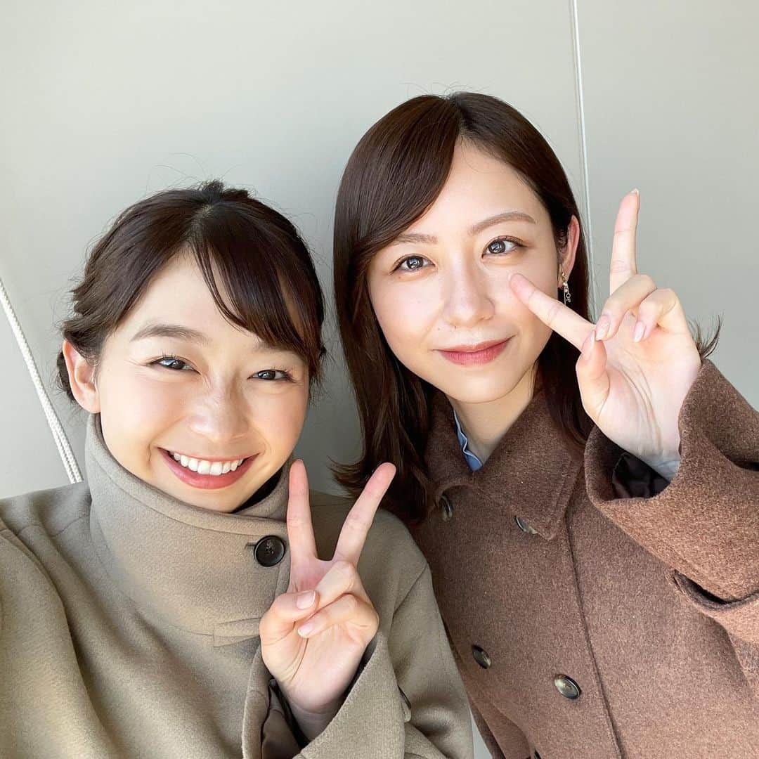 小山内鈴奈さんのインスタグラム写真 - (小山内鈴奈Instagram)「先日、小室と久しぶりに遭遇🍀  新年早々元気をもらえて 嬉しかったです☺️  一昨年の大晦日も、 2人で同じ場所で写真撮ったなぁ🫧  #小室は年女だそうです🐰」1月5日 18時16分 - reina_osanai