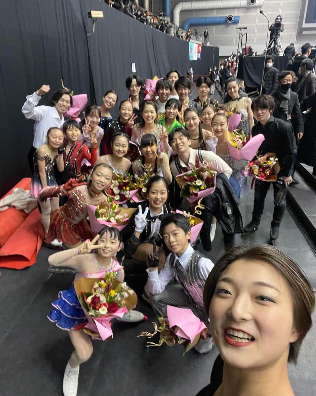 河辺愛菜のインスタグラム：「名古屋フィギュアスケートフェスティバルありがとうございました‼︎ 今年も楽しかったです🫶  再投稿すみません🙇‍♀️ 1枚目の写真が投稿したかった写真と違う写真になっちゃってた🤦‍♀️」