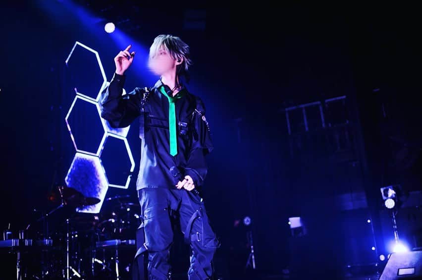 しゆんさんのインスタグラム写真 - (しゆんInstagram)「1st LIVE TOUR Zepp Fukuoka」1月5日 21時20分 - shiyun928