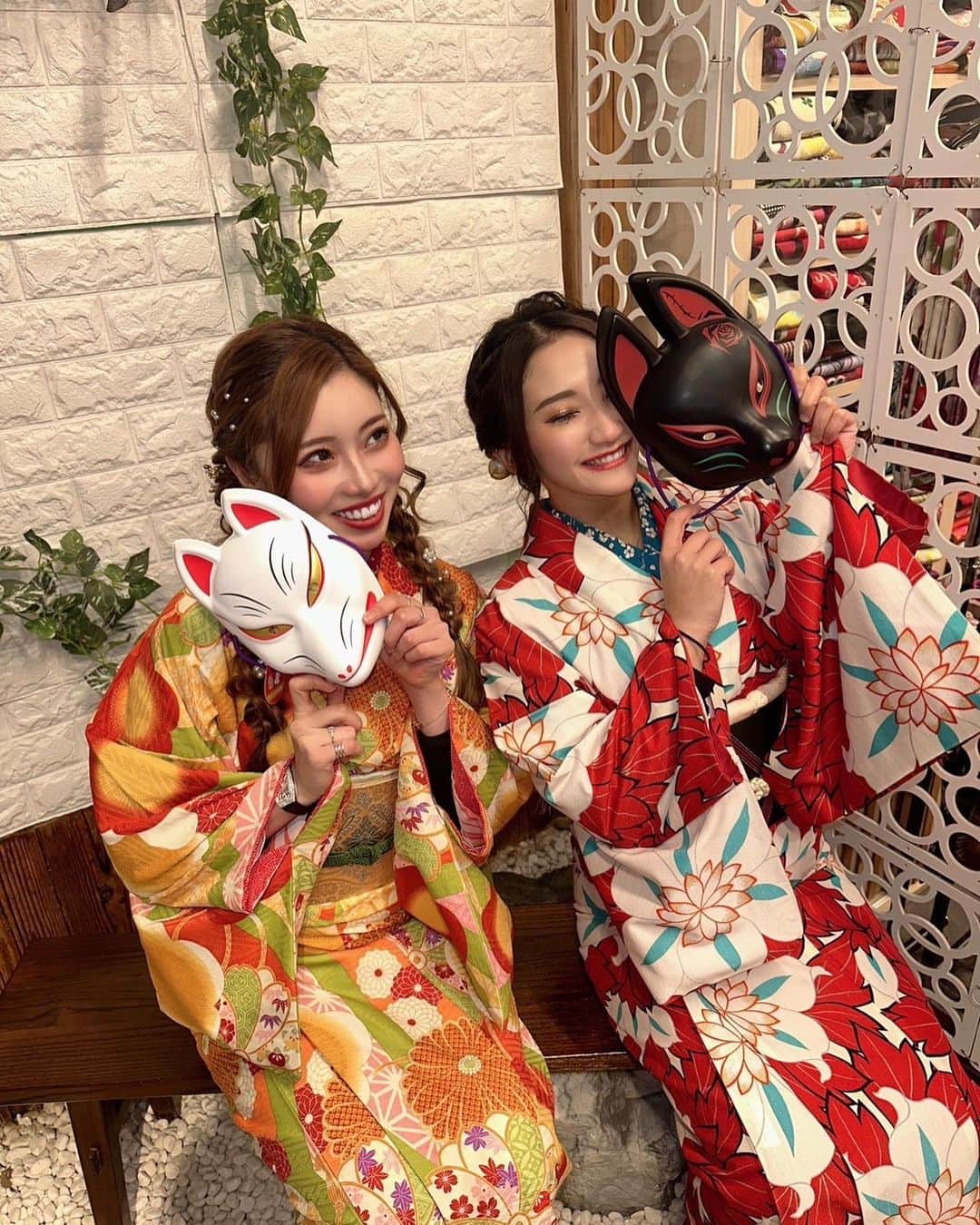 CANAのインスタグラム：「. . . ゆかさんと2shot♡. . 写真の撮り方忘れて爆笑してたからとても楽しそうな写真になった🙋‍♀️笑. . . .」