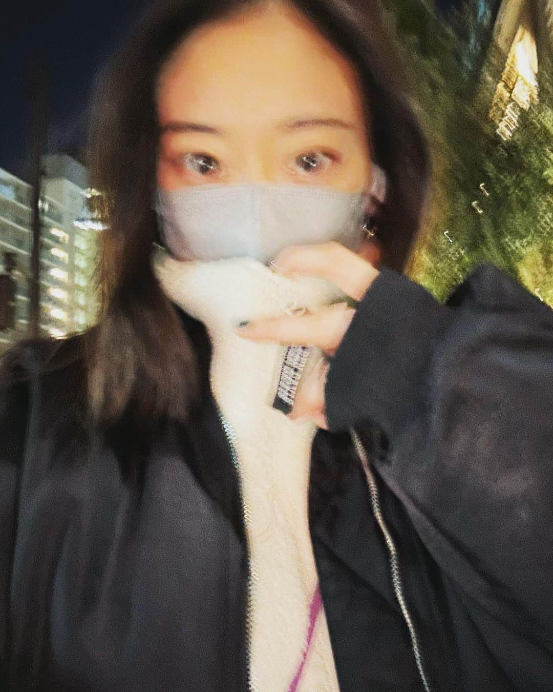 鮎川桃果さんのインスタグラム写真 - (鮎川桃果Instagram)「🌬️  みんな暖かくね stay warm」1月5日 22時36分 - momoka.ayukawa_official