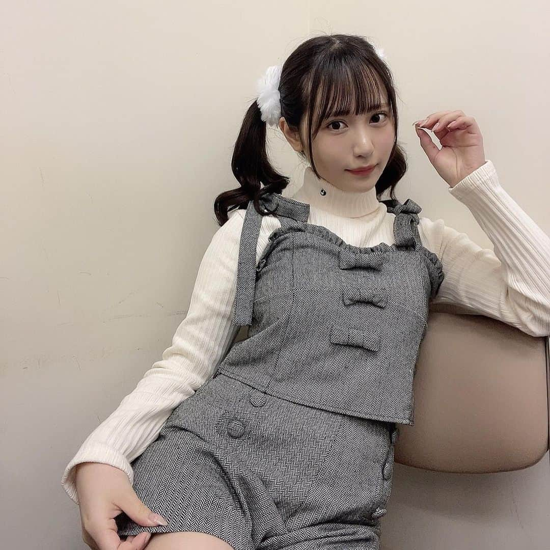 小野六花さんのインスタグラム写真 - (小野六花Instagram)「ツインテール(´❛-❛`)」1月5日 23時32分 - ono_rikka