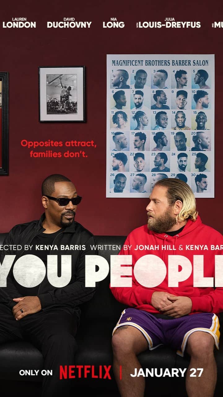 デイヴィッド・ドゥカヴニーのインスタグラム：「First comes love, then comes family to ruin it all.  #YouPeople only on @Netflix Jan 27th」