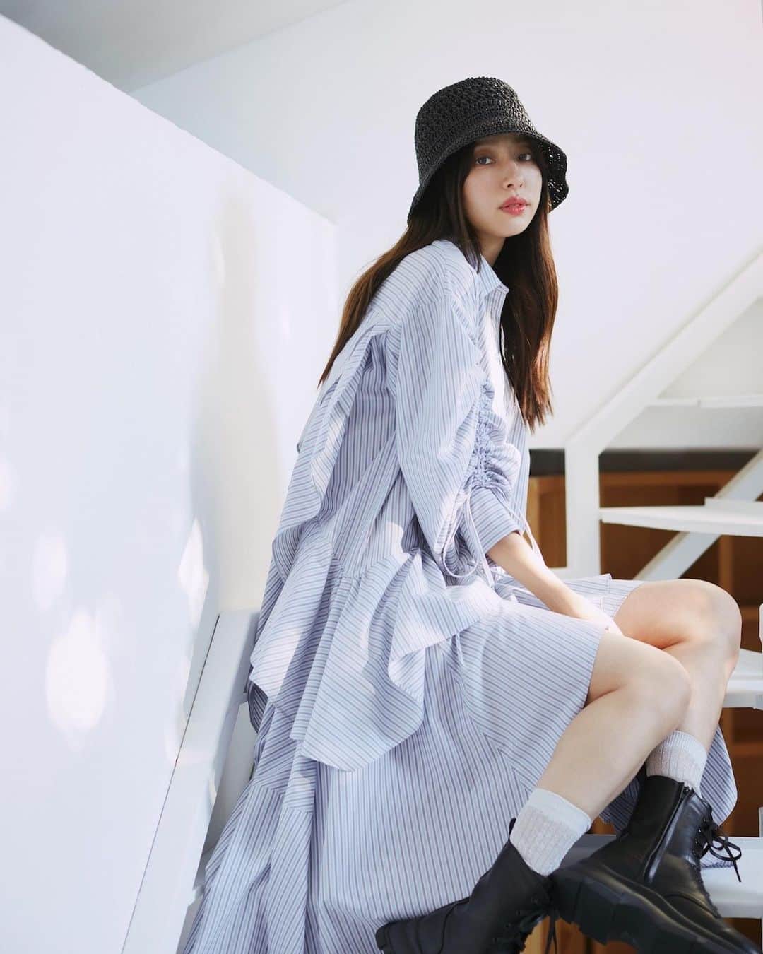 愛甲千笑美のインスタグラム：「@snidel_official  🤍☁️🤍☁️  Youtubeに撮影風景も アップされてるから見てみてね☺︎  #snidel #スナイデル」