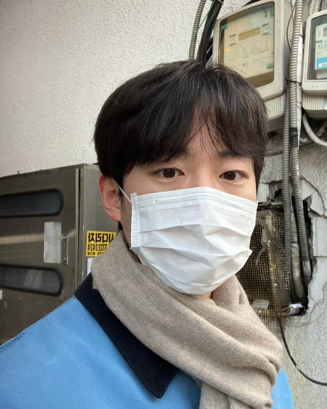 ヨン・ジェヒョンのインスタグラム：「최근 근황..유승렬 원장님 덕분에 새로운 세상에 눈을 떴다…! 너무 잘 보입니다 원장님 ㅠㅠ   #압구정에스앤비안과 #에스앤비안과 #스마일라식」