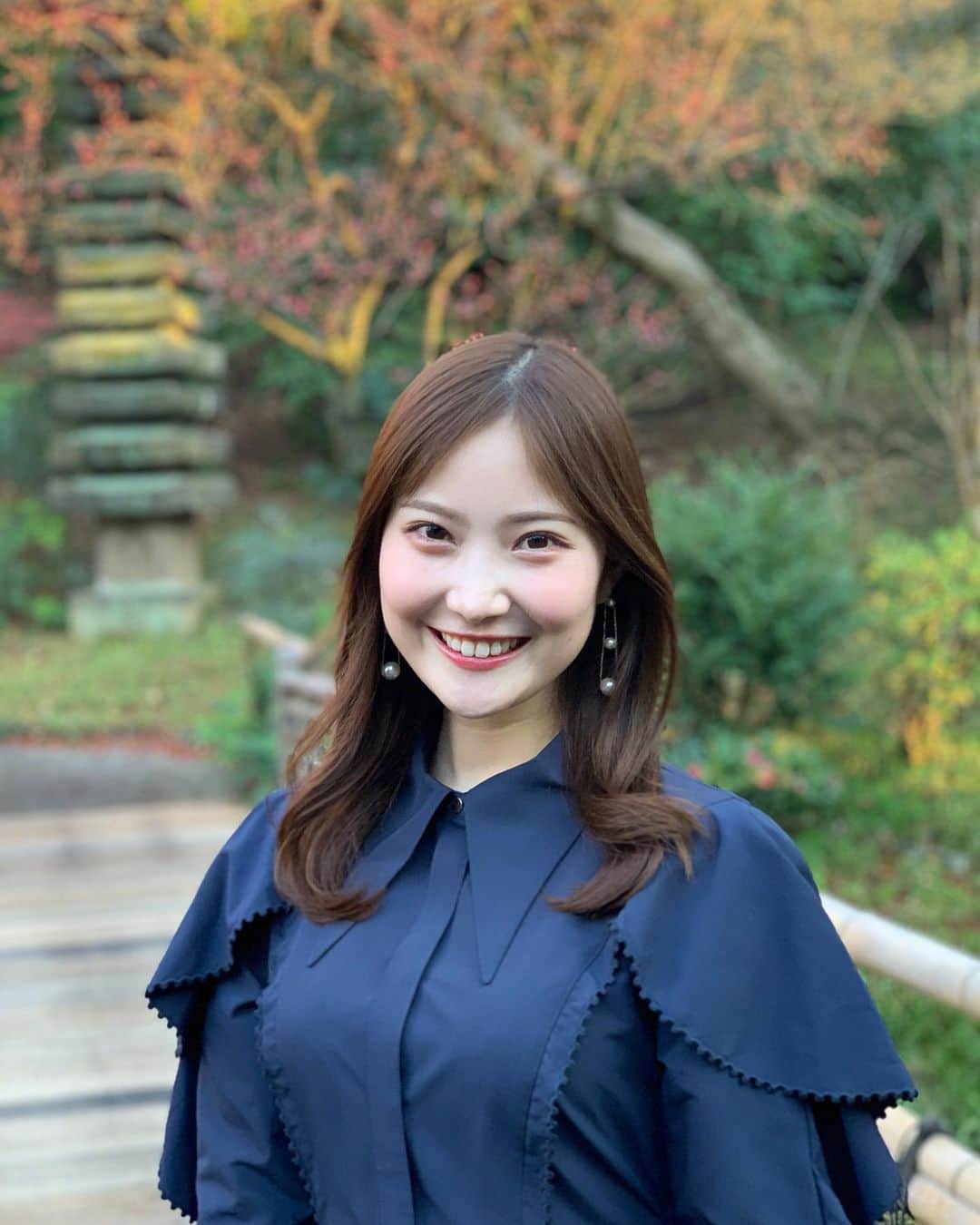のインスタグラム：「. 2023年もよろしくお願いいたします🌅🐰  みなさんの一年が輝きますように✨  今年は卯年なので 軽やかに爽やかに過ごしたいです💓 取り柄の笑顔を忘れずに☺️  どんな挑戦や出会いがあるのかワクワクです🥰  写真は弟が試行錯誤して 撮ってくれました😂✨ ポートレートにしようよと！ @yukinomura1009   ついに妹にも背を抜かされた姉🥹 中身はまだまだ成長するぞー！ . . . ＊プチブランチはじまっています👯‍♀️ 今年もよろしくお願いします✨ @petitbrunch_tbs   ＊明日7日夜9:45〜 TBSラジオ「エンタメ満載ここだけの話」 単独インタビューしてます！  ぜひチェックしてみてください😊  . . . .」