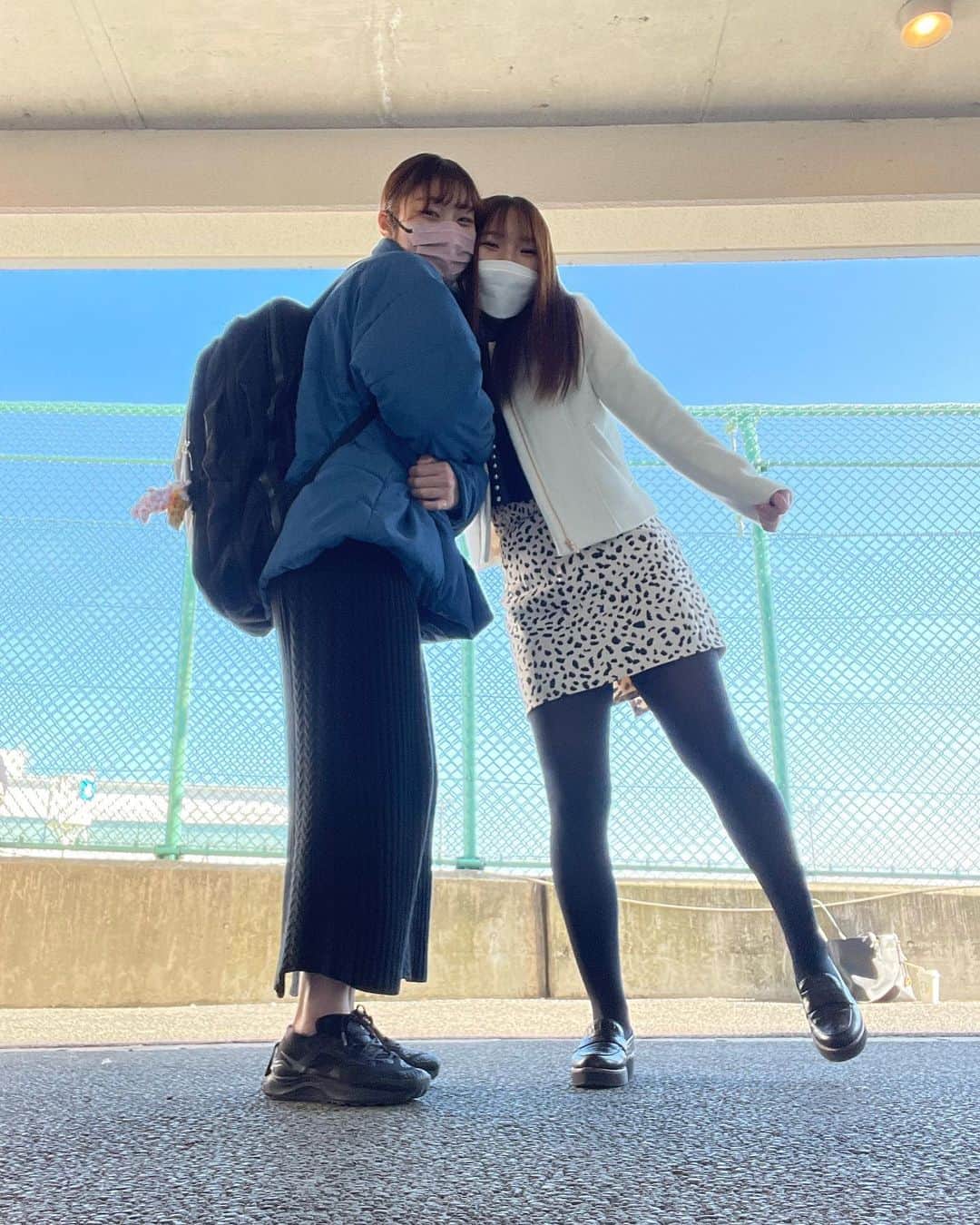 のインスタグラム：「大学時代の友人の小泉夢菜が競輪のプロデビューしたということで応援に行きました🚴 新年初勝利！✨ 友人の頑張りは自分自身にもとても刺激になります！めっちゃめちゃかっこよかったです🥹 これからも応援しています✨ @yumena.koizumi」