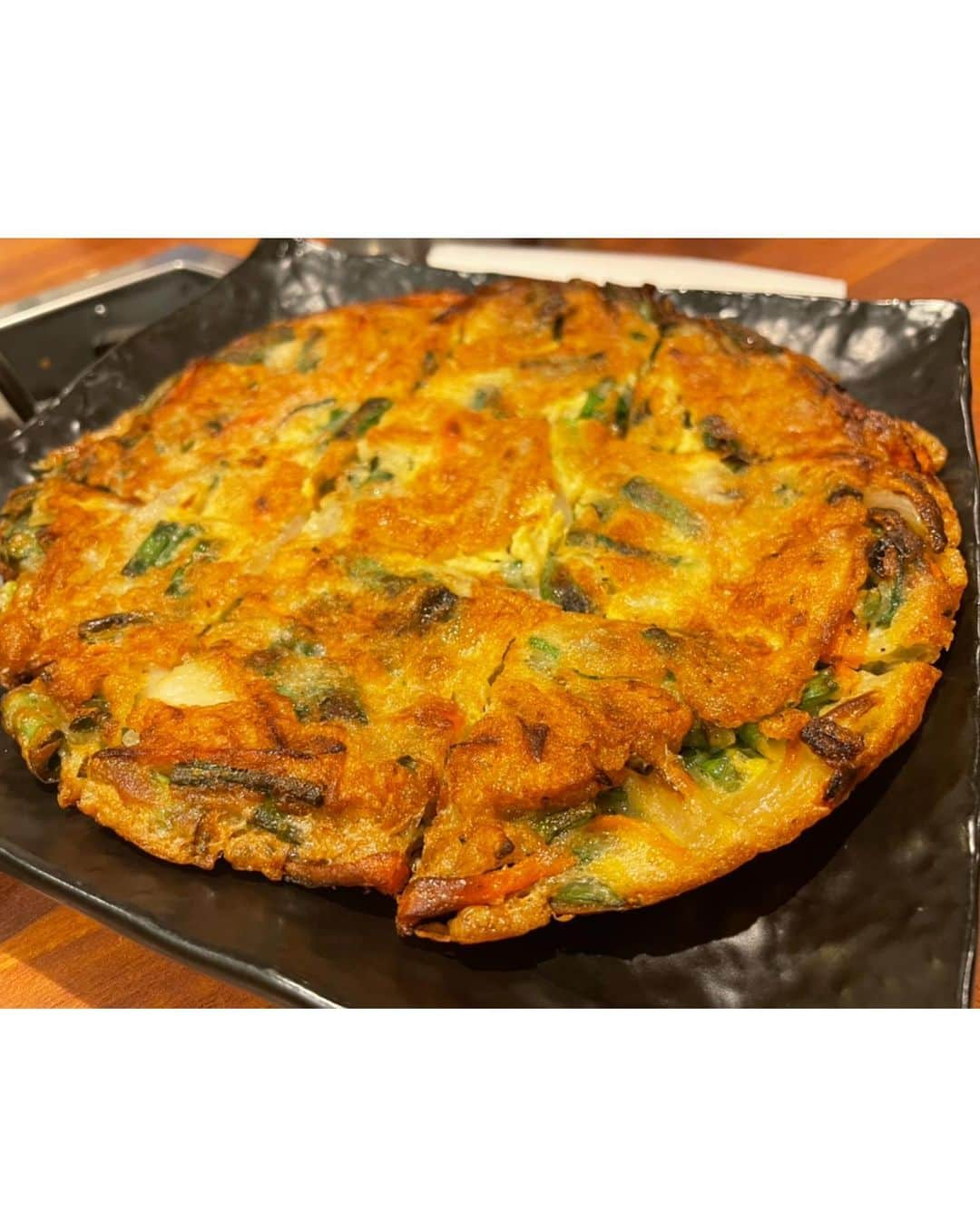 風子さんのインスタグラム写真 - (風子Instagram)「年始早々また新大久保に韓国料理を食べに行ってきたよ😺  ホルモン、チュクミ、エビ鉄板焼き😻 辛さも選べるよ！ 私は辛いの苦手だから一番辛くないやつにしたけど、それでもピリ辛だった😺  海鮮チヂミも分厚くて美味しかった😻  コプチャンラブ❤️  PR @modern_syokudou #新宿ランチ #新大久保サムギョプサル #新大久保人気店 #モダン韓食堂 #新大久保焼肉」1月6日 16時47分 - pchan030