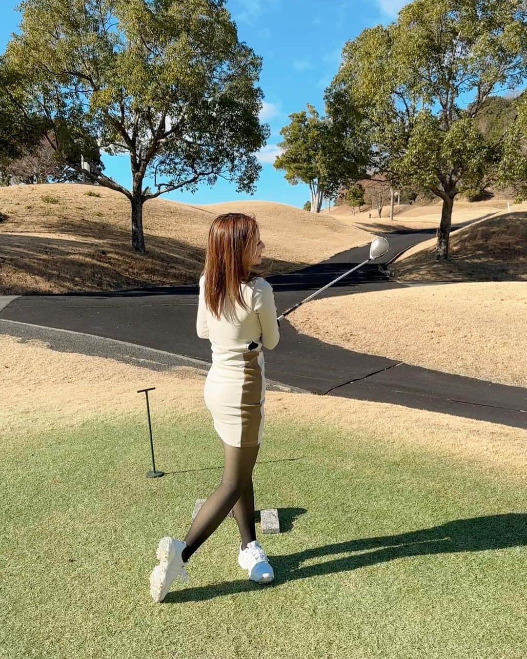 ひちゃんさんのインスタグラム写真 - (ひちゃんInstagram)「今回のゴルフのスコアは93でした⛳️✨」1月6日 17時45分 - hichan_golf