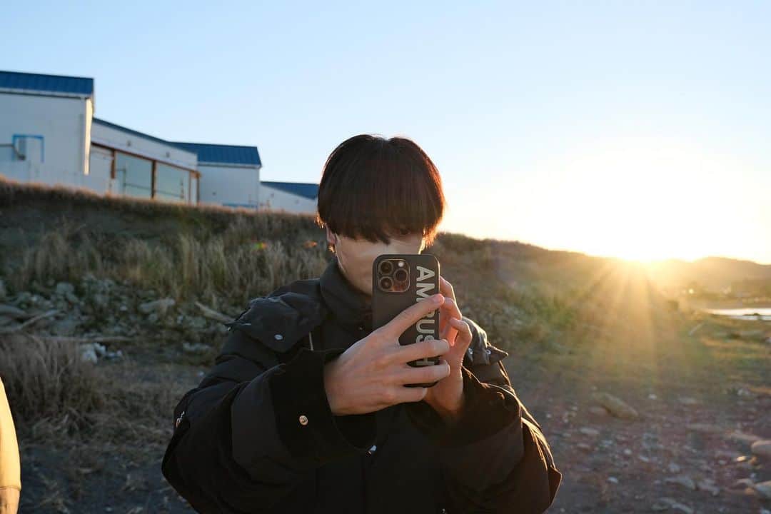 木村慧人のインスタグラム：「久々に家族に会えました✨」