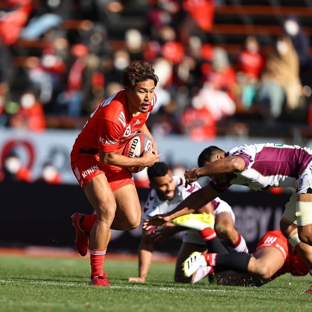 山中亮平のインスタグラム：「明日は2023年1発目の試合。  vs NEC 01.08  Sun 14:30  柏の葉公園総合競技場  頑張ります！  #kobelcokobesteelers  #コベルコ神戸スティーラーズ」