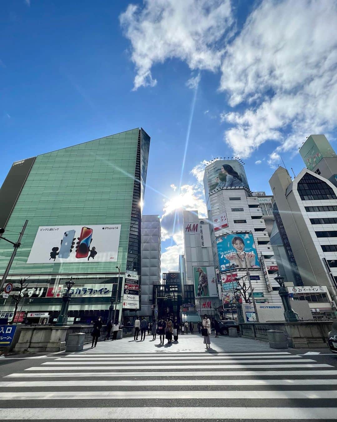 メイン・メンドーサさんのインスタグラム写真 - (メイン・メンドーサInstagram)「Osaka pt. 2 🇯🇵」1月7日 17時23分 - mainedcm
