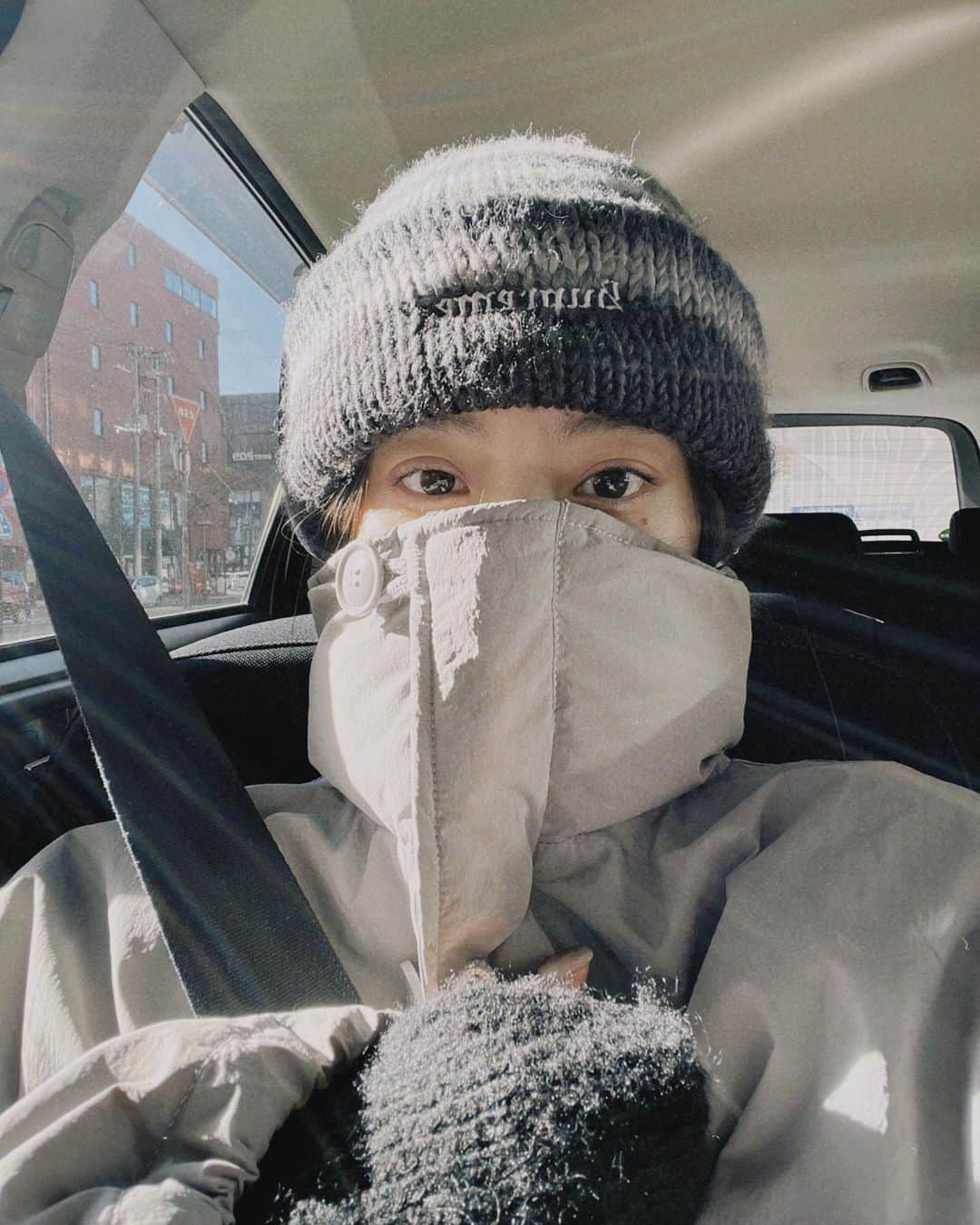 のインスタグラム：「明けましておめでとうございます！ 今年も何卒よろしくお願いいたします🐇❄️  みなさん年始はいかがお過ごしでしたか〜？」
