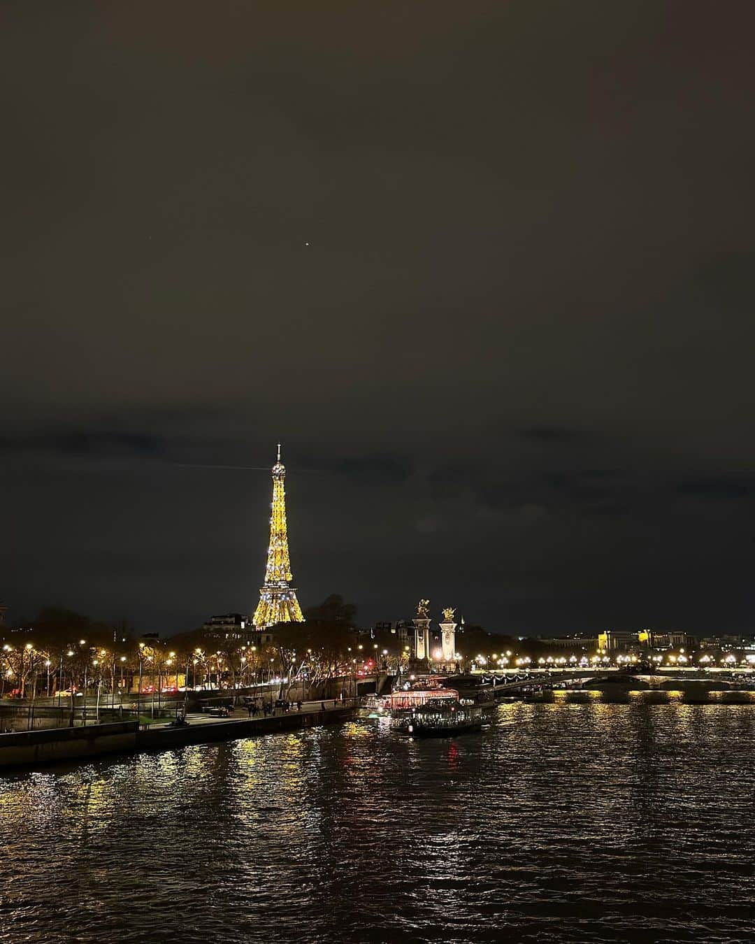 岩橋玄樹さんのインスタグラム写真 - (岩橋玄樹Instagram)「PARIS」1月7日 18時06分 - genki_iwahashi_17