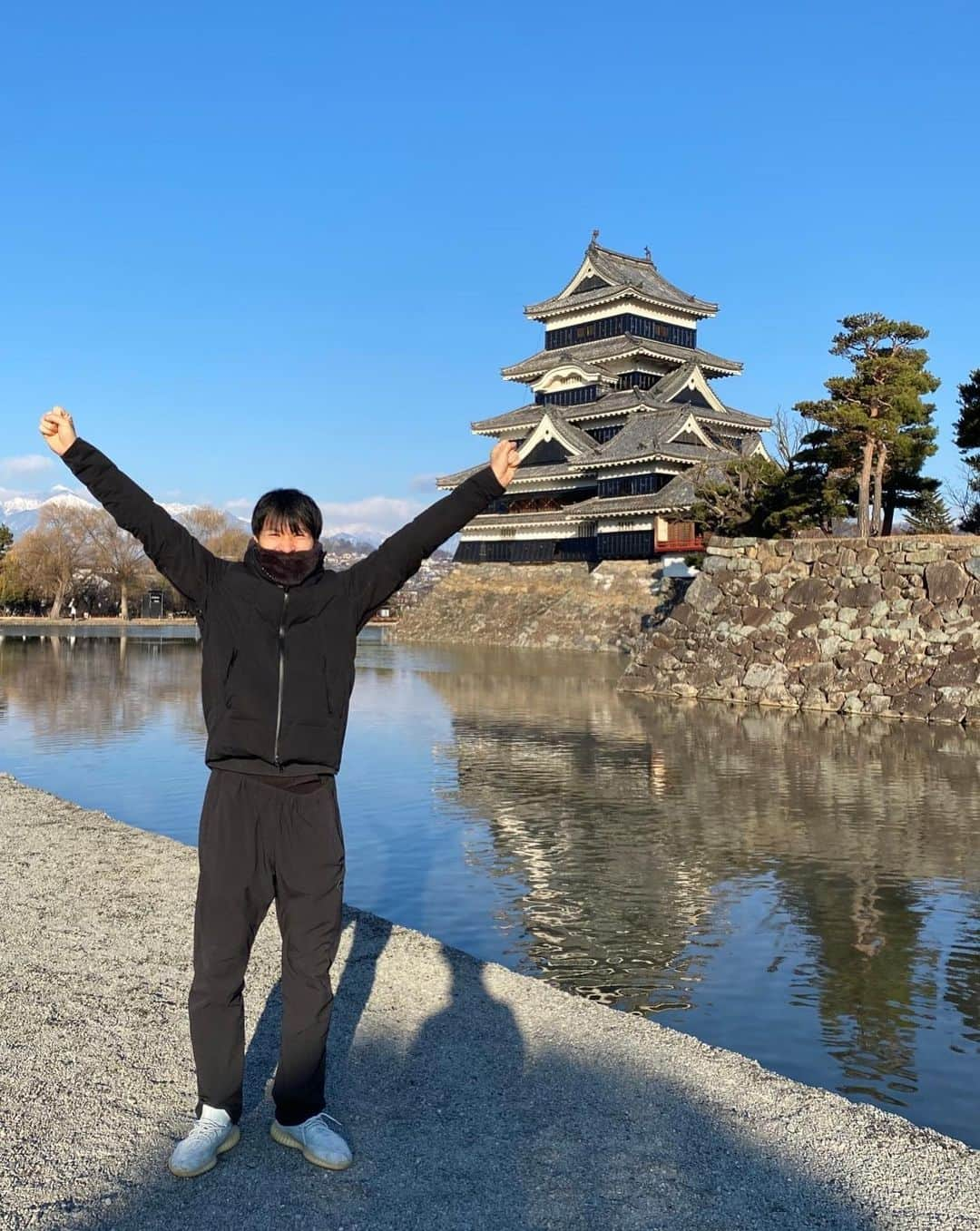 平田亮介さんのインスタグラム写真 - (平田亮介Instagram)「松本城✨✨ 年明け一発目のリーグ戦はvsVC長野！ 頑張りましょう🔥  #松本城 #長野 #東京グレートベアーズ #グレベア」1月7日 9時37分 - ryosukehirata