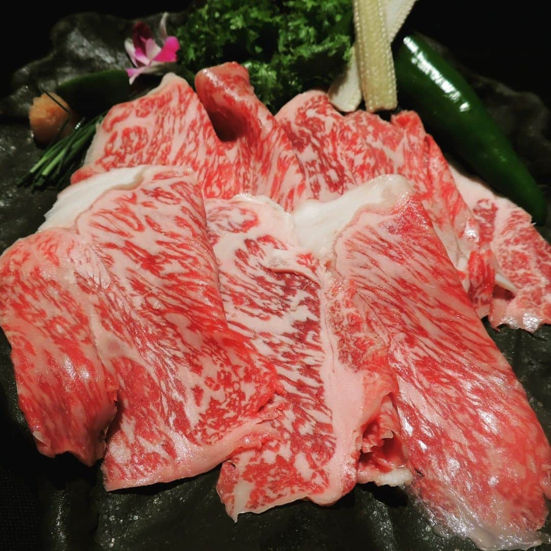 尾崎牛_肉割烹_吟_難波のインスタグラム