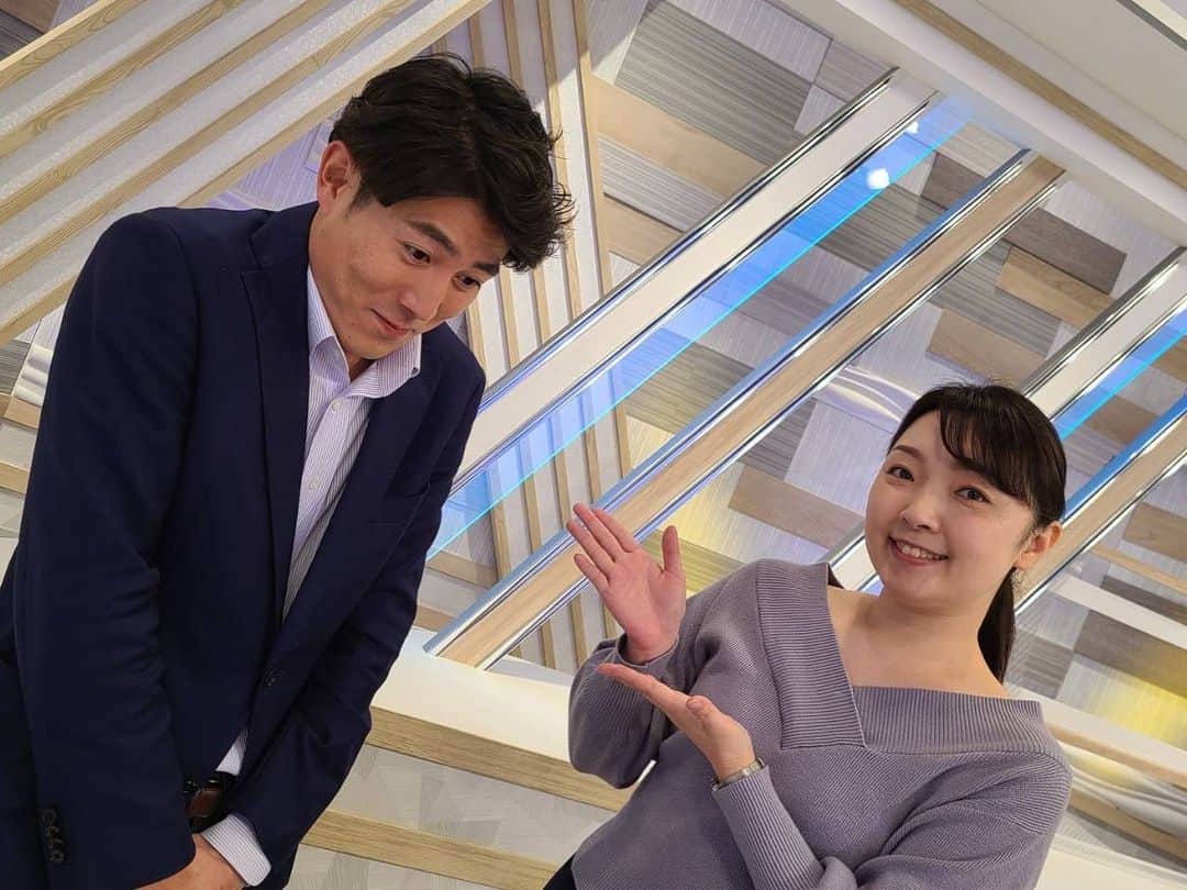 須藤誠人さんのインスタグラム写真 - (須藤誠人Instagram)「今週から #とびっきり 土曜版のMCを担当することになりました🙇🏻‍♂️  #とびっきりサンデー も引き続き担当します。みなさんと素敵な週末にしていきたいです☺️ さてきょうのゲストは #浜松市 在住で女優の #熊谷真実 さんでした！ 熊谷さんの明るく気さくなお人柄でとてもスタジオが晴れやかになりました☀️ これから毎週末どうぞよろしくお願いします！ また明日もお会いしましょう〜😆  #静岡 #移住 #あったかグルメ #ニュース #いちご #徳川家康 #週末の過ごし方 #土曜日 #日曜日 #静岡朝日テレビ #アナウンサー #橋本ありす アナ #渡部圭吾 気象予報士 #須藤誠人」1月7日 15時16分 - satv_makoto_sudo