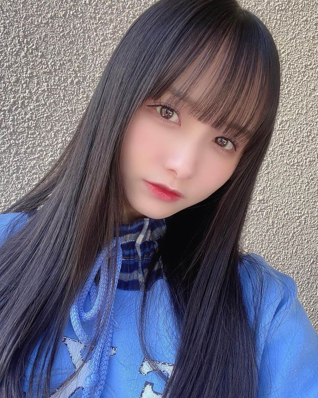 のインスタグラム：「ワンマン前に髪の毛綺麗にしてもらった✌︎」