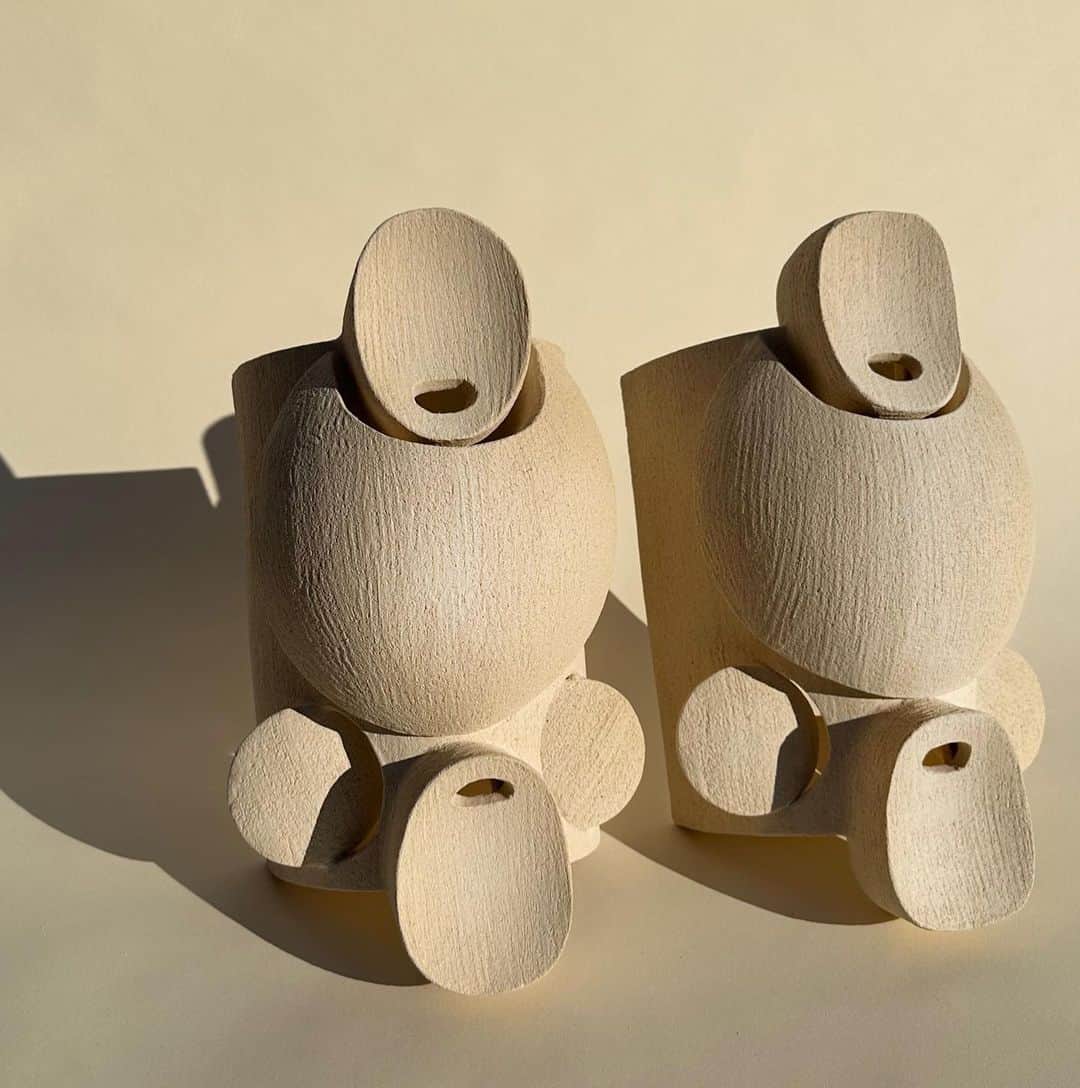 アポロジーのインスタグラム：「Have a great weekend And a little sconce serie /// /// Bon weekend ! Appliques à l'appui」
