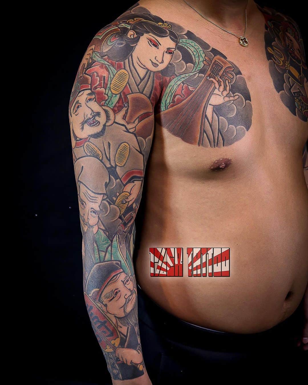 彫たつ刺青師のインスタグラム：「#タトゥー  #tattoo  #刺青  #和彫り  #ジャパニーズタトゥー  #japanesetattoo   #七福神  #七福神刺青」