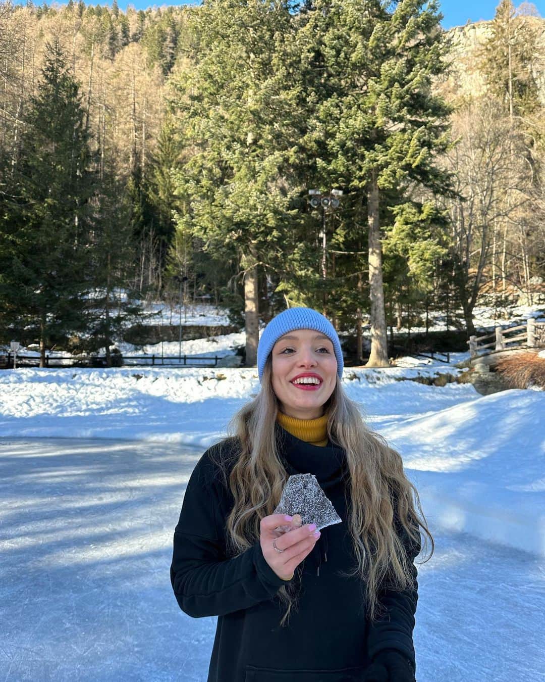ジャダ・ルッソのインスタグラム：「❄️」
