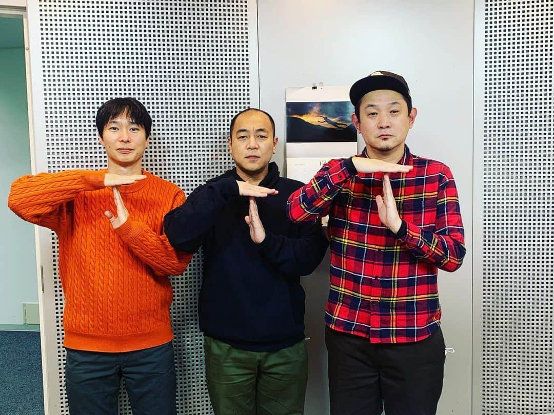 高野正成さんのインスタグラム写真 - (高野正成Instagram)「年末年始で撮ったやつだ！！ 遅くなったけど今年も宜しくです。  #マシンガンズ #バッドナイス常田 #開発くん #ガクヅケ #サツマカワRPG」1月7日 21時23分 - takanomasanari