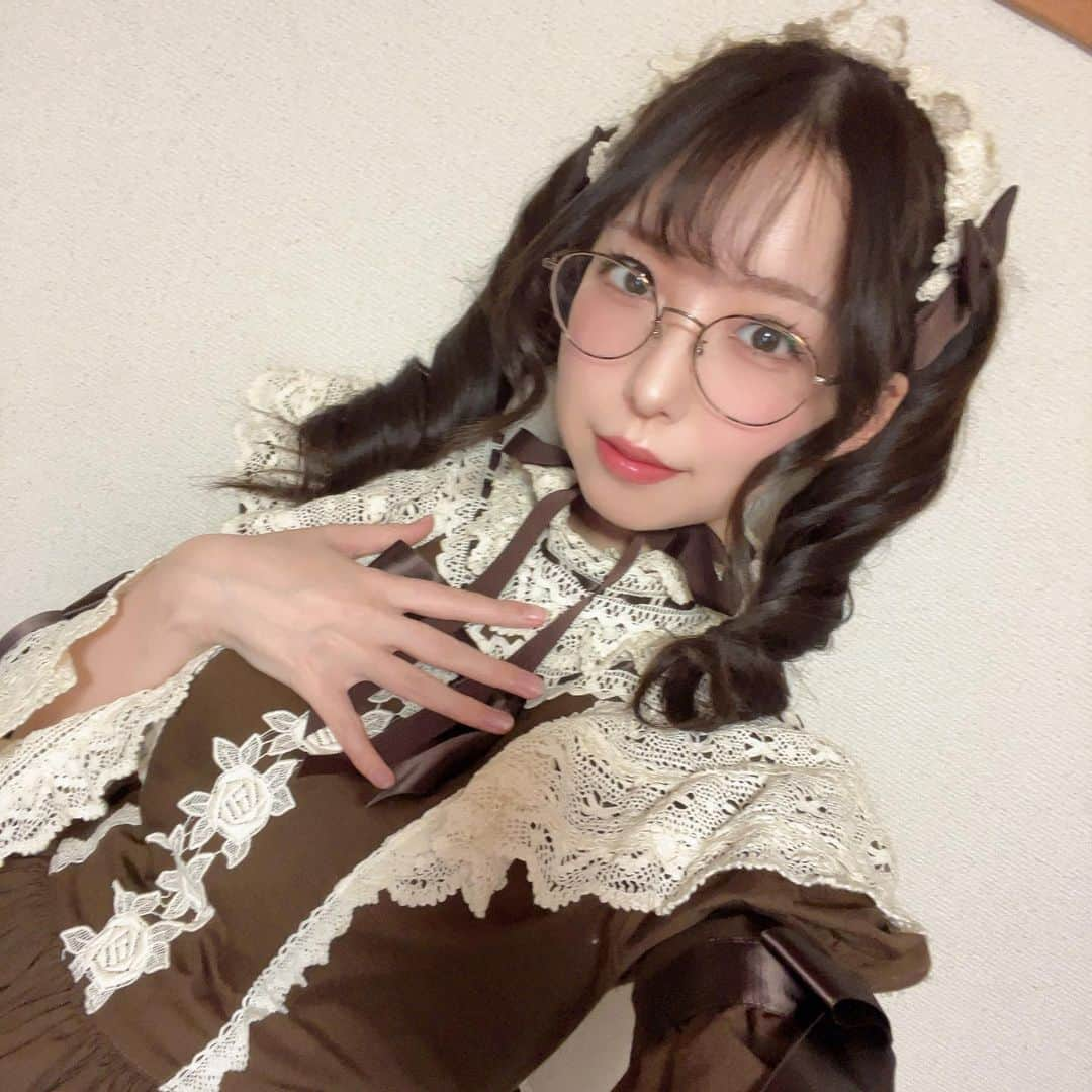 國井紫苑さんのインスタグラム写真 - (國井紫苑Instagram)「お誕生日は！久々のロリィタでした！  #glasses #asiangirl #animegirl #cosplay#cosplayer#cosplaygirl#cosplayers#コスプレ#コスプレイヤー#コスプレ女#アイドル#girl#idol#kawaii#kawaiigirl#kawaiifashion#followme#東京#ファッション#可愛い#かわいい#follow#フォローミー#自撮り#可愛い女の子#かわいい女の子#instalove#photo」1月7日 23時25分 - ciopiiiii