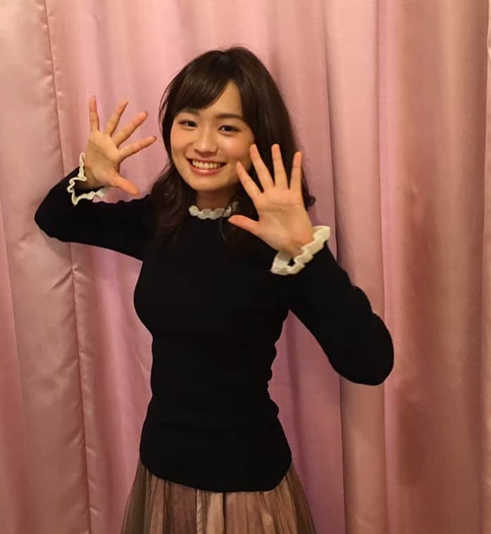 篠原梨菜さんのインスタグラム