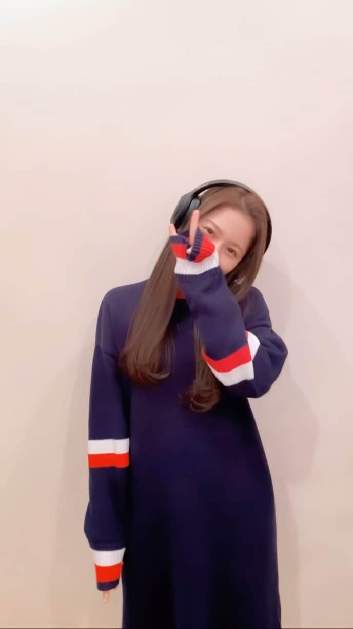 雪嶋桃葉のインスタグラム：「かみのけ。おにゅーです。」